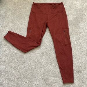 Old Navy active high rise leggings with pockets burnt orange women’s medium EUC